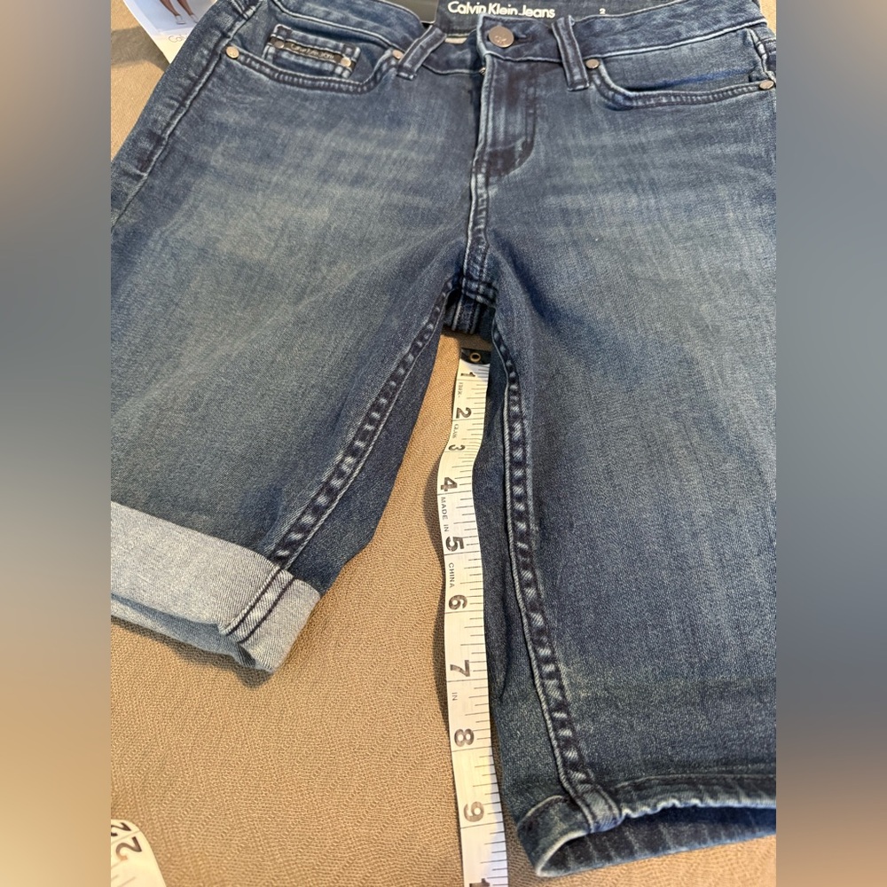 🆕 Calvin Klein Jeans City Short Bermuda 5 pocket denim shorts women’s 2 NWT - Picture 9 of 9
